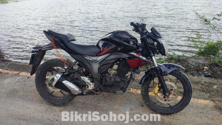 Suzuki gixxer monotone 2017